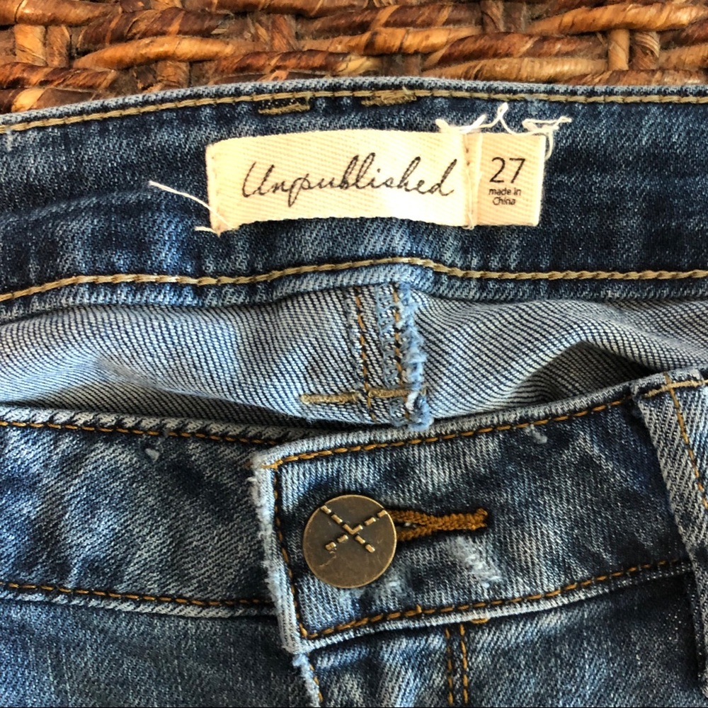 Unpublished Ripped Crop Jeans - Picture 6 of 6